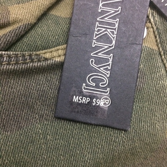 Blank NYC Camouflage The Reade Crop Skinny Jeans - Picture 6 of 8